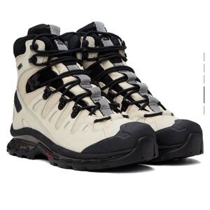 Salomon Beige & Black Quest Advance
Boots Gore-Tex Ankle GTX Women’s 9 Men’s 8